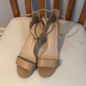 Kelly & Katie Beige sandals